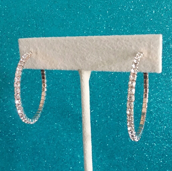 Jewelry - Rose gold earrings hoops with clear gemstones